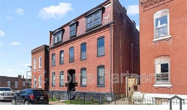 property at 2317 Indiana Ave