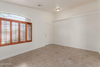 10624 W Apache St in Tolleson, AZ - Building Photo - Building Photo
