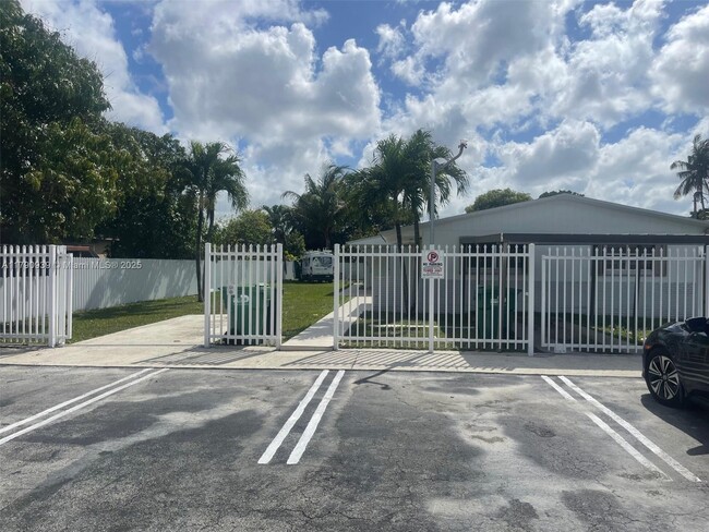 property at 262 Northwest Dr