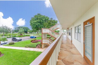 18 Mansfield A in Boca Raton, FL - Building Photo - Building Photo
