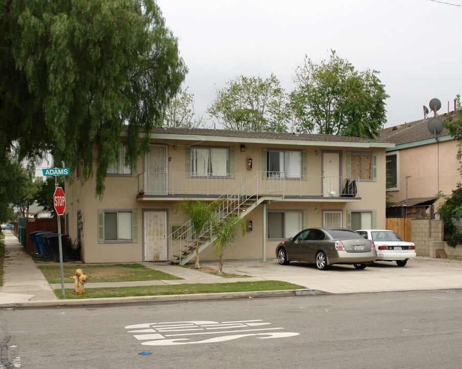 8082 Madison Ave in Midway City, CA - Building Photo