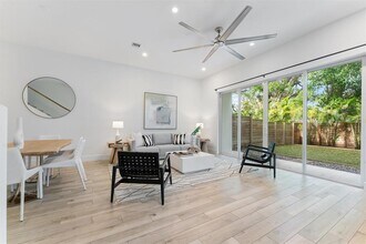 1121 SW 2nd Ct in Fort Lauderdale, FL - Building Photo - Building Photo