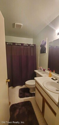 709 Clubhouse Dr photo'