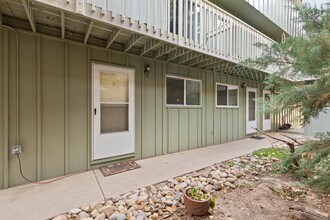 1615 Cottonwood Dr in Louisville, CO - Building Photo - Building Photo