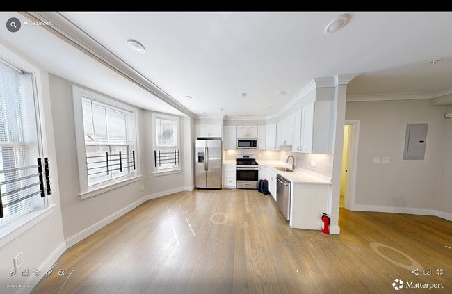 79 Linden St, Unit 1