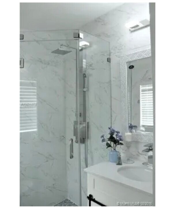 530 Carolina Ave in Fort Lauderdale, FL - Building Photo