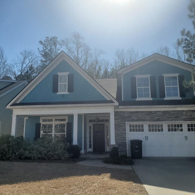 property at 185 Broxten Dr