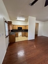 1000 E Main St in Brenham, TX - Building Photo - Building Photo