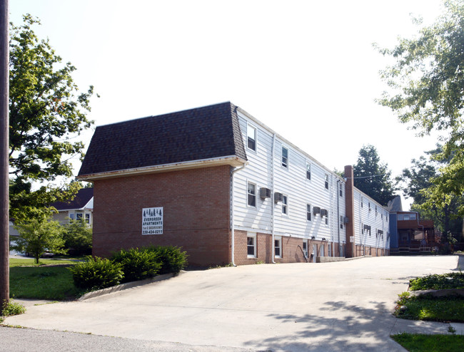 701-725 E 5th St in Salem, OH - Building Photo - Building Photo