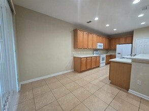 1122 Toluke Point in Orlando, FL - Building Photo - Building Photo