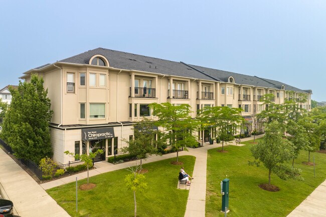 Thompson Square in Milton, ON - Building Photo - Building Photo