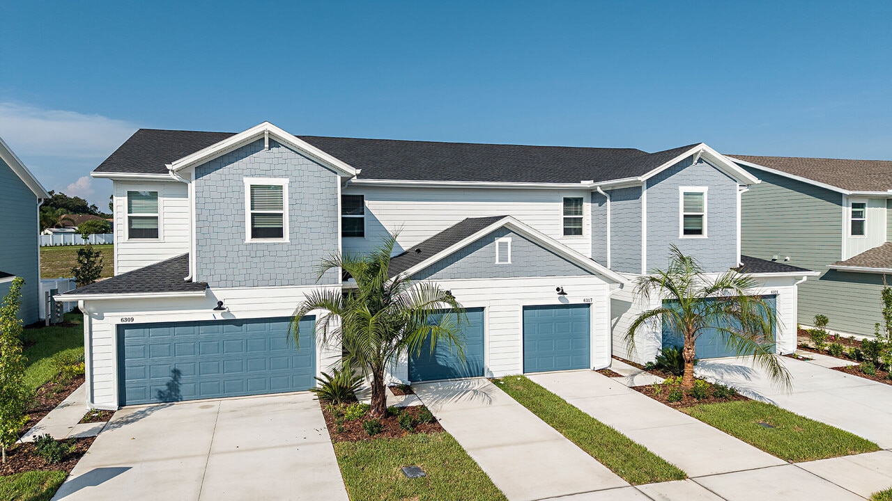 SkyMor Wesley Chapel in Wesley Chapel, FL - Building Photo