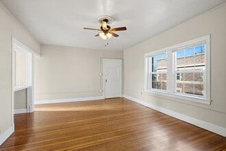 Kenilworth Court in Denver, CO - Building Photo - Building Photo