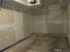 24495 Quad Park Ln in Clinton Township, MI - Building Photo - Building Photo