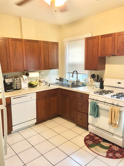 45 Falkland St, Unit 1 in Boston, MA - Foto de edificio - Building Photo