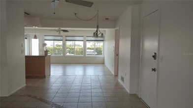 570 Circlewood Dr in Venice, FL - Building Photo - Building Photo