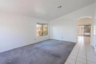 19015 North 25th Pl in Phoenix, AZ - Building Photo - Building Photo
