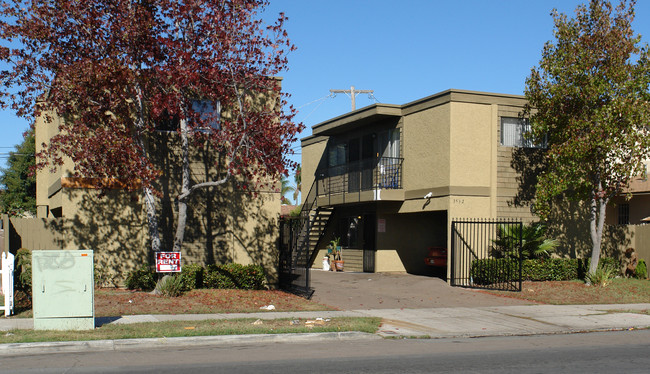 3530-3532 Orange Ave in San Diego, CA - Foto de edificio - Building Photo