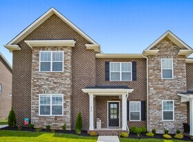 274 Broadberry Ave in Kingston, TN - Building Photo