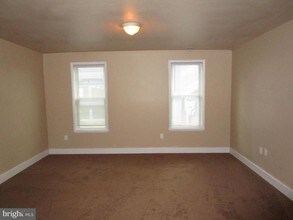 5607 Market St-Unit -2ND FL in Philadelphia, PA - Building Photo - Building Photo