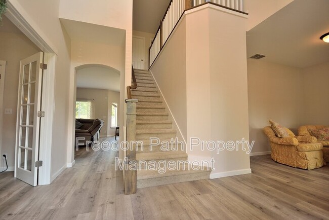 2575 W Palais Dr in Coeur d'Alene, ID - Building Photo - Building Photo