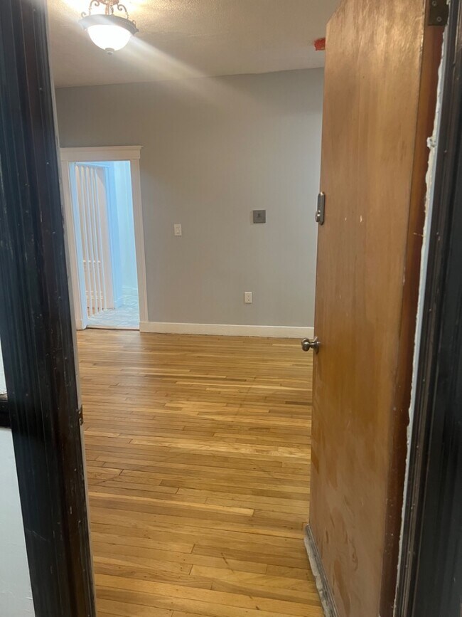 31 Middleton St in Boston, MA - Building Photo - Building Photo