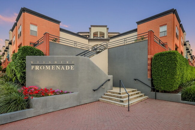 Wilshire Promenade