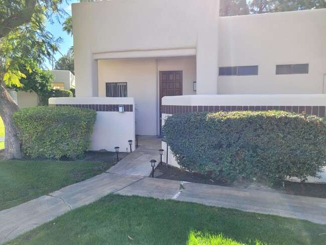 property at 67499 Toltec Ct