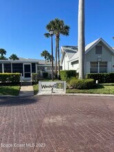 969 Sonesta Ave NE in Palm Bay, FL - Foto de edificio - Building Photo