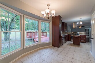 1317 Witham Dr in Dunwoody, GA - Building Photo - Building Photo