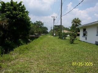 1910-1912 58th Avenue Dr in Bradenton, FL - Building Photo - Building Photo