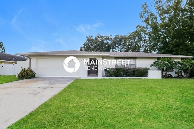 property at 8024 Nicklaus Dr