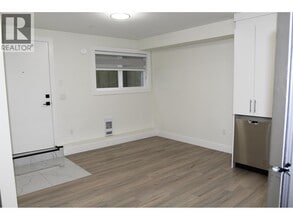 10590 McVeety St in Maple Ridge, BC - Building Photo - Building Photo