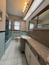 30 Gibson Blvd in Valley Stream, NY - Building Photo - Building Photo