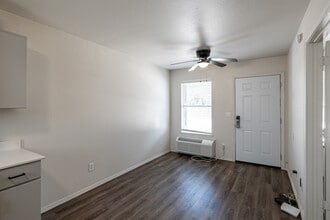 The Grove on Berry in Springdale, AR - Foto de edificio - Interior Photo