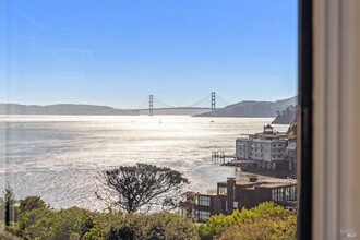 11 Linda Vista Ave in Tiburon, CA - Building Photo - Building Photo