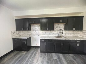 2535 Mission St in Pittsburgh, PA - Building Photo