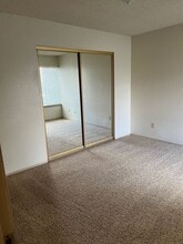 Cedars Apartments in Kennewick, WA - Building Photo - Interior Photo