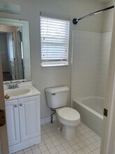 16551-16579 12 Mile Rd in Roseville, MI - Foto de edificio - Building Photo