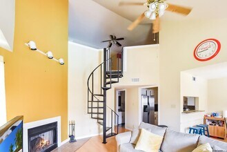 141 E Boyd Dr in Baton Rouge, LA - Building Photo - Building Photo