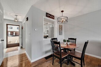 157 Beacon Hill Common in Beacon Falls, CT - Building Photo - Building Photo