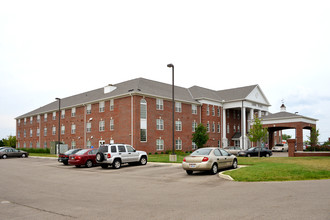 Lyons Place in Dayton, OH - Foto de edificio - Building Photo