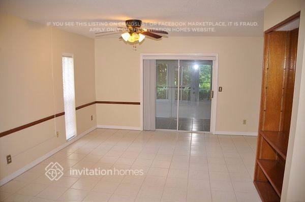 12312 Woodleigh Ave in Tampa, FL - Building Photo - Building Photo