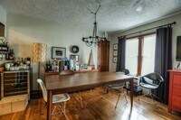 1421 Cortlandt St photo'