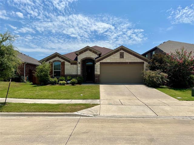 2022 Windsong Dr in Heartland, TX - Building Photo