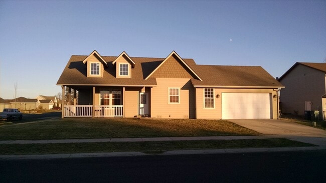 604 N Stephanie St in Post Falls, ID - Building Photo - Building Photo