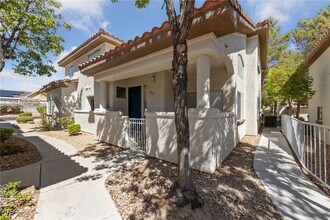 8025 Cherish Ave in Las Vegas, NV - Building Photo - Building Photo