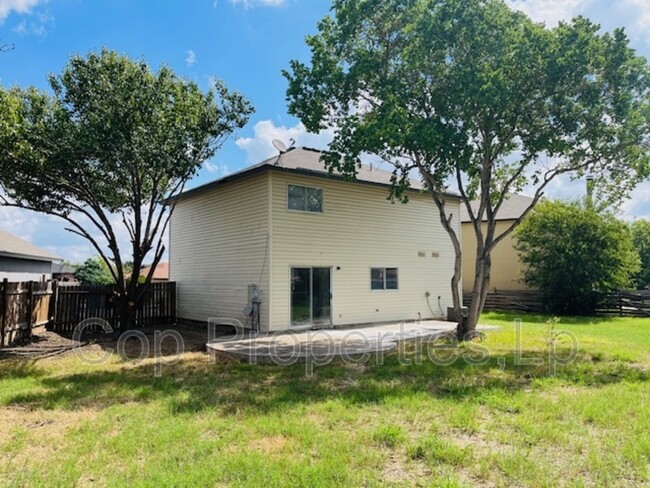 6703 Campus Meadow Dr in Converse, TX - Building Photo - Building Photo