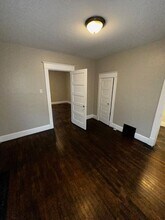 1214 S Pershing Dr in Muncie, IN - Building Photo - Building Photo