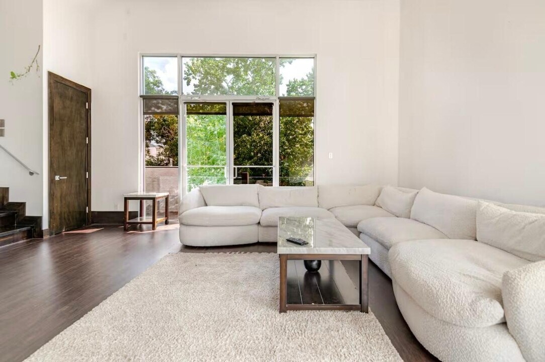 4118 Floyd St in Houston, TX - Building Photo